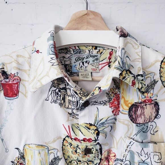 Big Dogs Mens Button Up Short Sleeve Shirt Size S / M Lightweight Corduroy Y2K - Picture 2 of 6